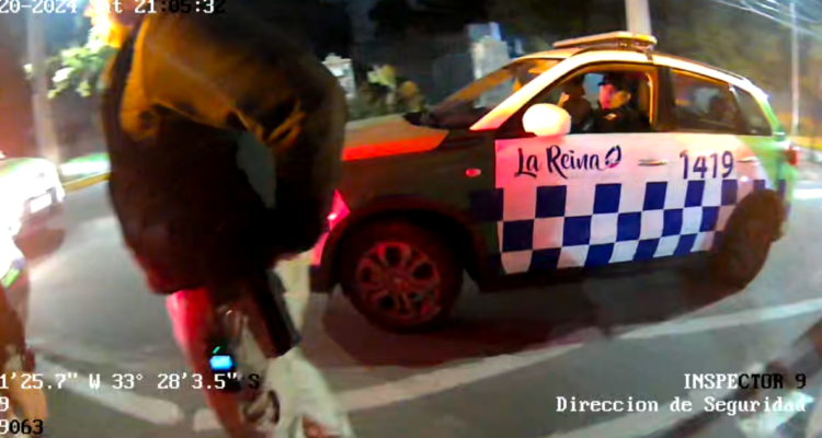 Disparan contra inspector municipal de La Reina tras robos: delincuentes huyen con dos vehículos