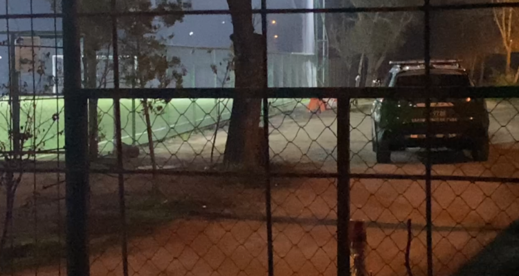 Dos muertos dejan balaceras en Pedro Aguirre Cerda y Renca una se produjo en pleno partido de fútbol