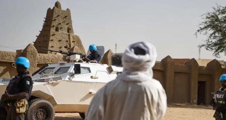 Al menos 25 muertos en el centro de Malí tras presunto ataque de grupo vinculado a Al Qaeda