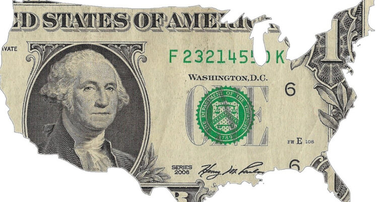 El presidente de la Fed avisa que “el camino de déficit” que lleva EEUU “es insostenible”