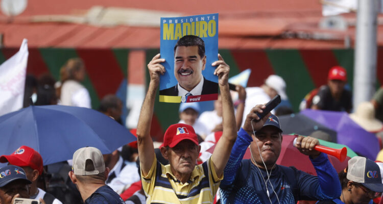 afiche de maduro
