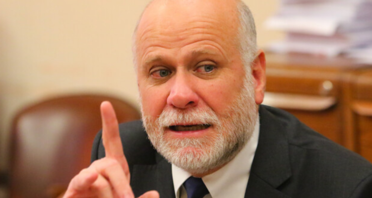 Elizalde por críticas a construcción de nueva cárcel: “Tienen que ser construidas en algún lugar””