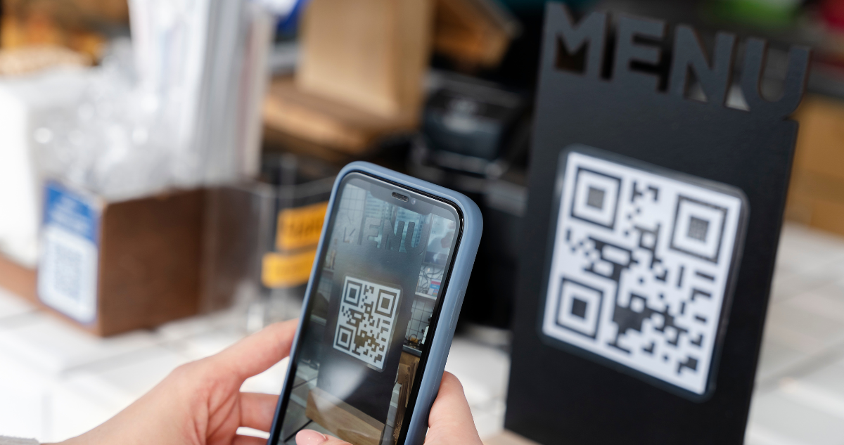 Qué es el quishing: la nueva forma de estafa a través del escaneo de un código QR