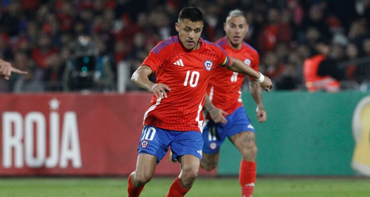 Alexis Sánchez es tentado para volver al Udinese de Italia.