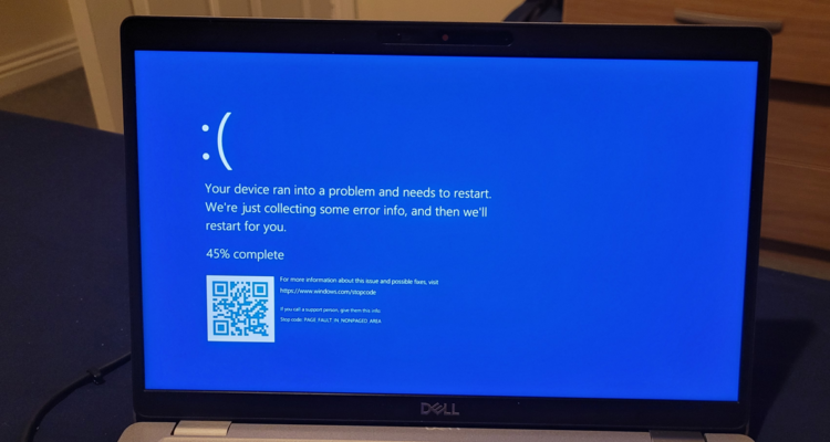 Computadores alrededor del mundo se vieron afectados por un fallo de Microsoft debido a una falla en una actualización de Crowdstrike.
