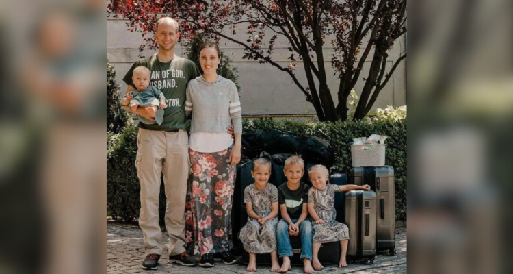 Hombre va como voluntario a zonas en guerra con su esposa y 5 hijos: “La gente piensa que estoy loco”