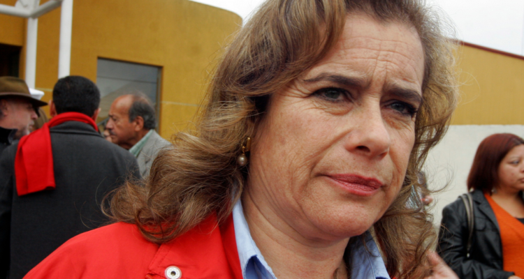 Flor Weisse por petición de toque de queda para Lota