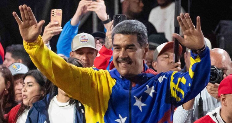 Frente Amplio asegura que hay “dudas razonables” en torno al triunfo electoral de Maduro en Venezuela