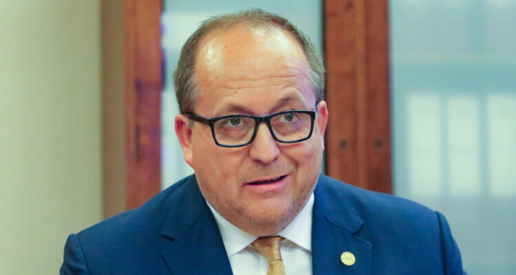 Caso Hermosilla: Fiscalía se negó a entregar copias de chats a Comisión de Ética de la Corte Suprema