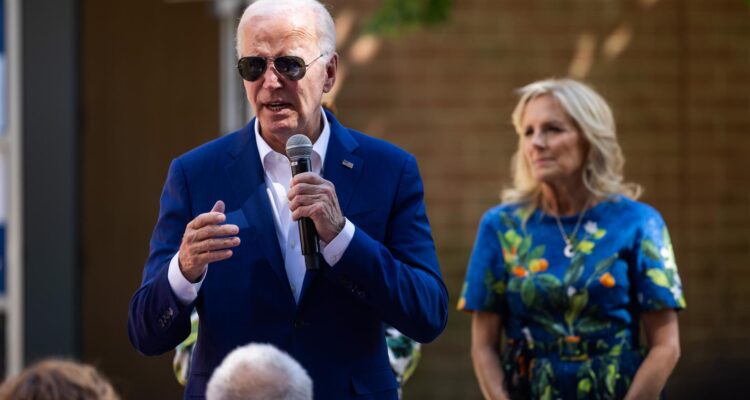 Joe Biden junto a la Primera Dama, Jill Biden