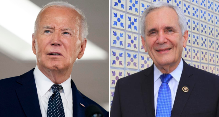 Imagen del presidente de Estados Unidos, Joe Biden, junto al parlamentario Lloyd Doggett, quien le pidió que bajara su candidatura para un segundo mandato.