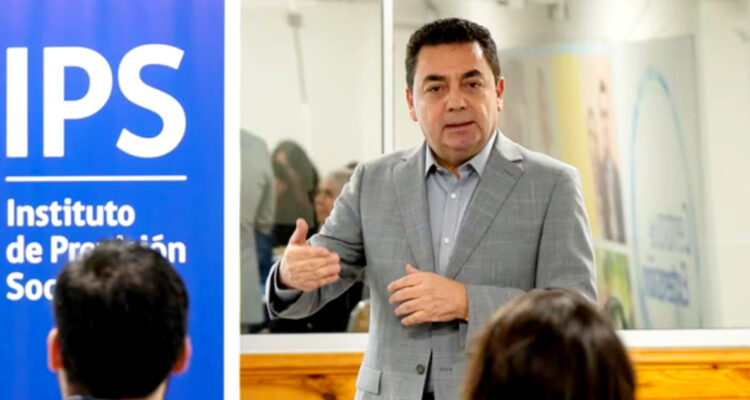 Juan José Cárcamo asume por ADP como nuevo director nacional del Instituto de Previsión Social (IPS)