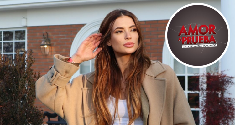 Julia Fernandes y logo de Amor a prueba en referencia a censuras sobre su sexualidad