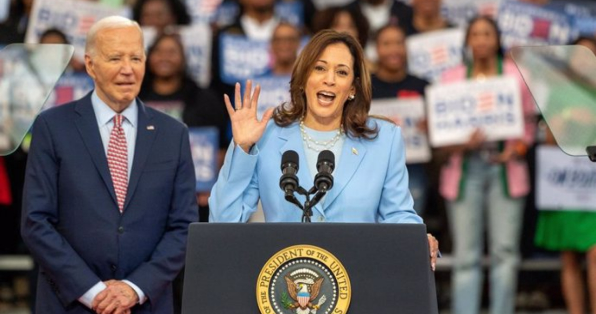 Imagen de archivo de Kamala Harris y Joe Biden