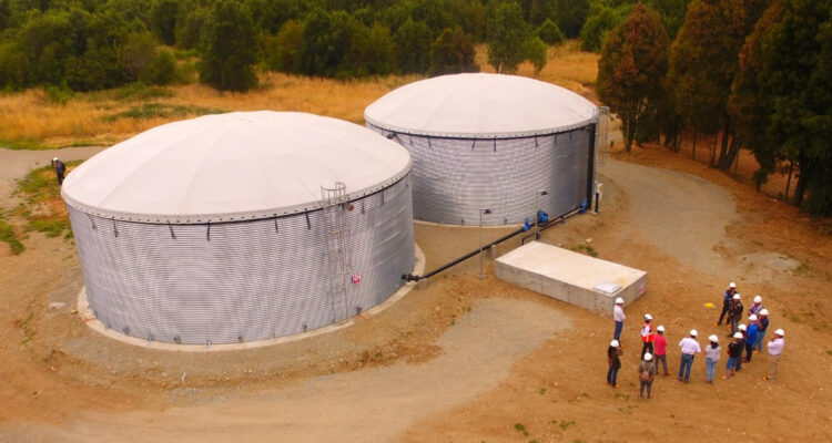 Estanques de tormenta han evitado que 53 millones de litros de aguas mixtas lleguen a lago Panguipulli