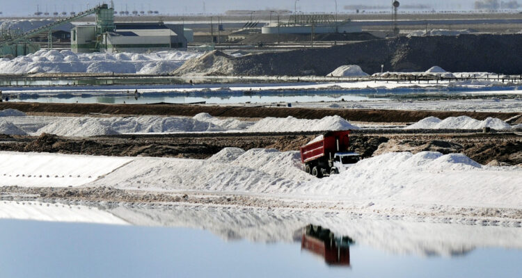 Chile accederá a beneficios impositivos en EEUU para insumos hechos con litio