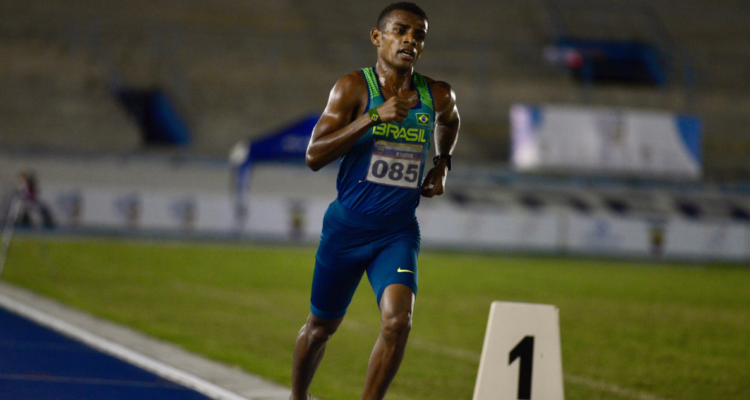 Único maratonista brasileño clasificado a París 2024 queda afuera de los JJOO por doping positivo
