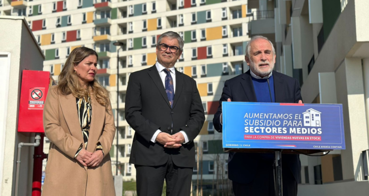 Anuncian cambios en subsidio de vivienda para sectores medios: amplía a propiedades de hasta 3.000 UF