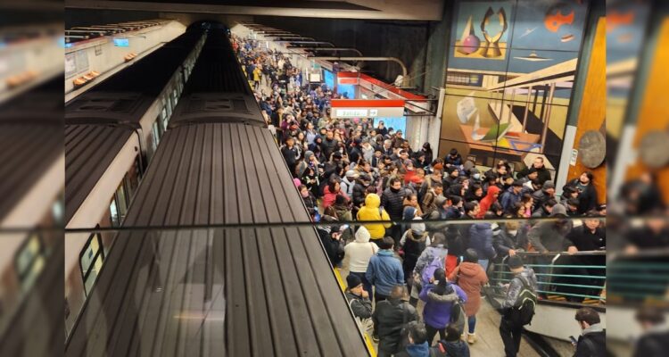 Metro cierra siete estaciones de la Línea 1 por persona en la vía