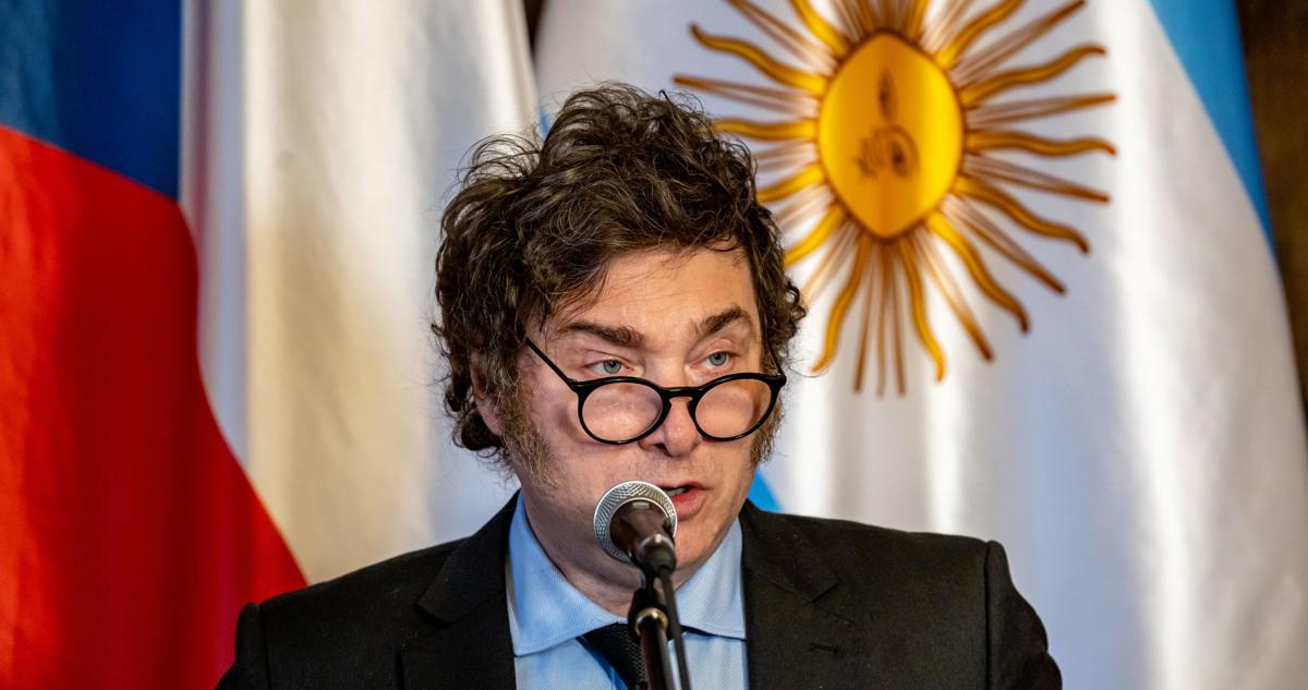 Milei repudia la “falsa denuncia del golpe de Estado” por parte del gobierno de Bolivia