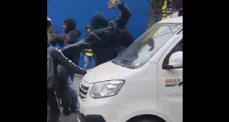 Agresión a carabineros