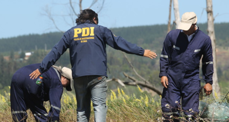 Encuentran documentos que asociarían osamentas halladas en El Tabo con adulta mayor desaparecida