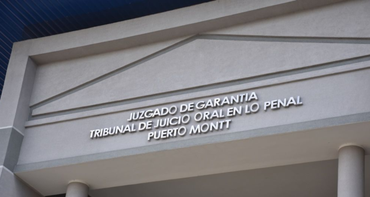 10 años de cárcel a mujer por homicidio en Puerto Montt: la apuñaló con tijera de cortar pasto