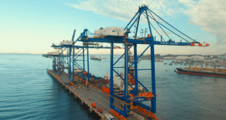 Puerto Coronel: Nuevo sindicato de eventuales descarta ser colectivo que adhiere a gerencia de Román