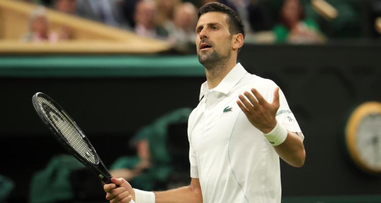 Novak Djokovic pulverizó a un tímido Holger Rune y avanzó a cuartos de Wimbledon.