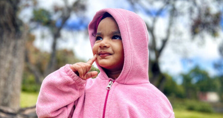 Siete consejos para comprar el polerón correcto a tus hijos