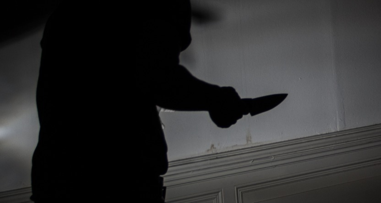 prisión preventiva para hombre que atacó a esposa con cuchillo