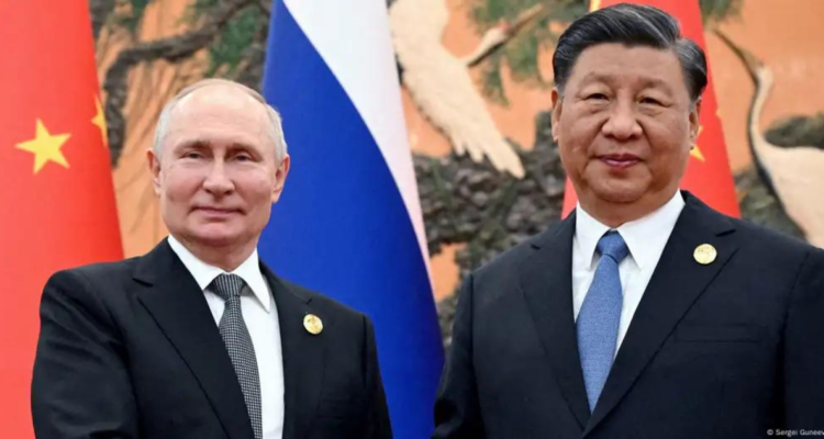 Imagen de archivo de Vladimir Putin y Xi Jinping