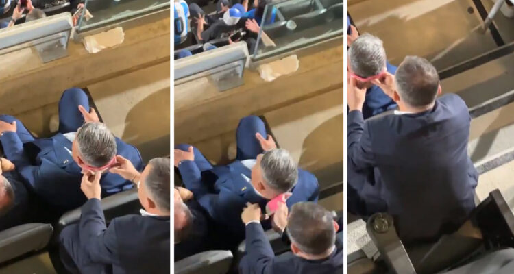 Chiqui Tapia fue tratado como un “rey” en pleno partido de Copa América.