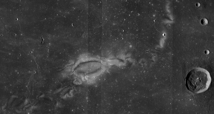 Remolino Reiner Gamma, que pudo ser producido por una fuerza oculta al interior de la Luna