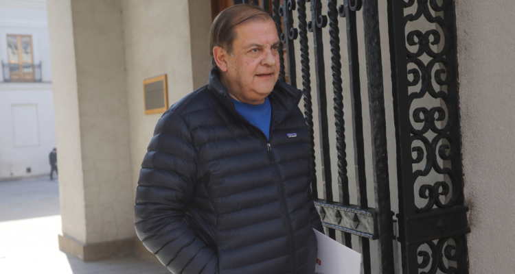 republicanos pide la renuncia de francisco vidal