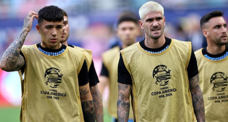 Rodrigo De Paul defiende el cántico racista y respalda a Enzo Fernández.