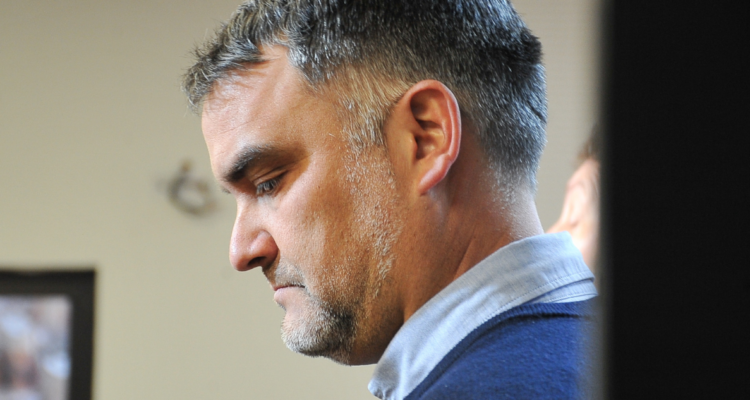 senador macaya admite error