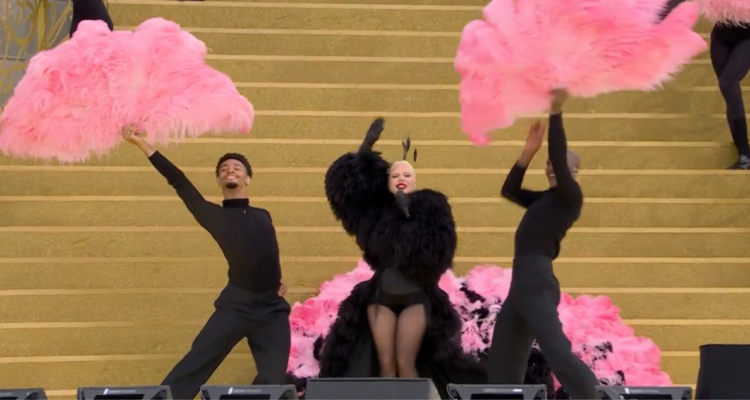 A lo “cabaret”: Lady Gaga da el vamos al show de los Juegos Olímpicos París 2024