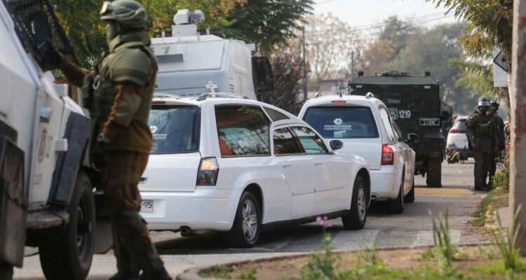 Suspenden clases en colegio de Talagante por funerales de alto riesgo tras doble homicidio