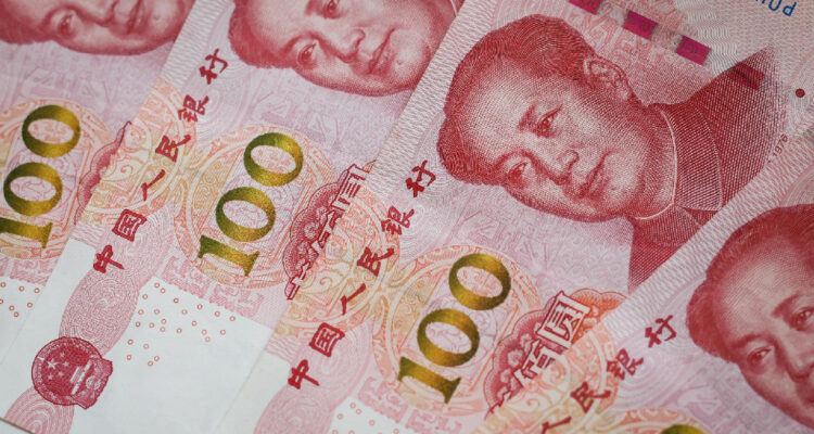 China baja por sorpresa los tipos de interés de referencia