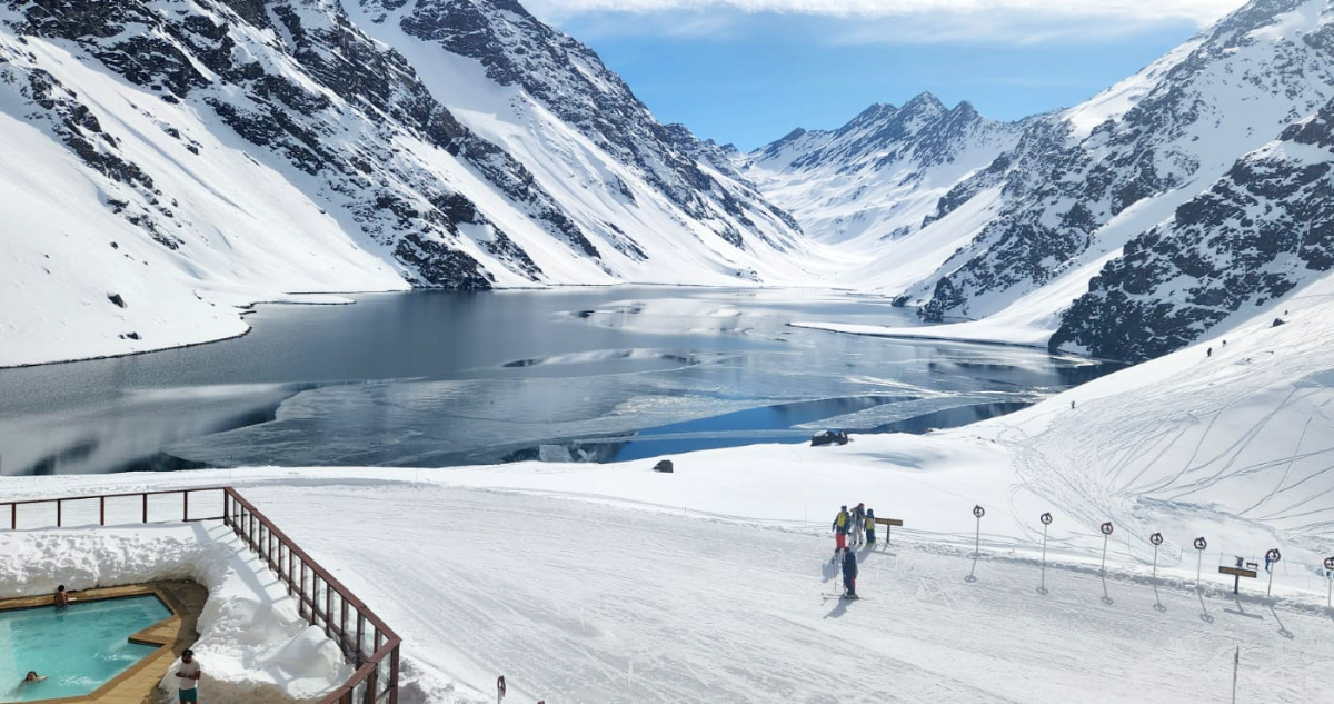 Temporada 2024: gremio del turismo emplaza al Gobierno a mejorar gestión de accesos a centros de ski