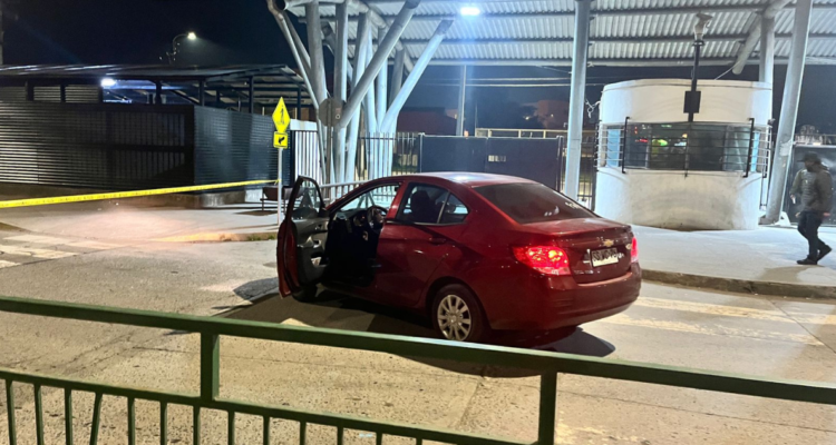 Disparan a persona afuera de cárcel El Manzano