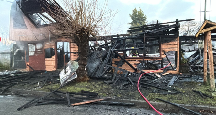 Incendio en Lican Ray