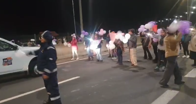 Emotiva velatón por Daniela Olate