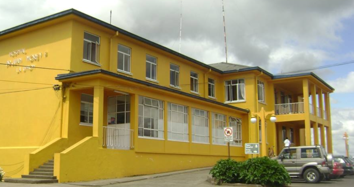 Funcionarios de hospital de La Unión
