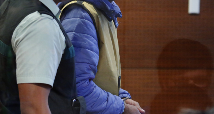 15 años de presidio para hombre que abusó sexualmente y violó a menor en liceo de Puerto Saavedra
