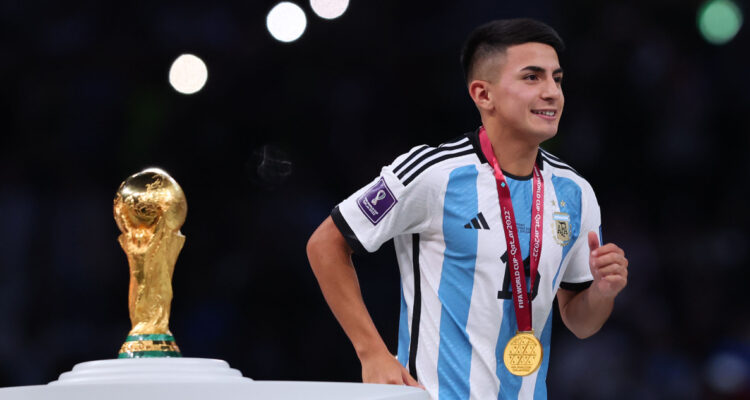 Thiago Almada argentino campeón del mundo