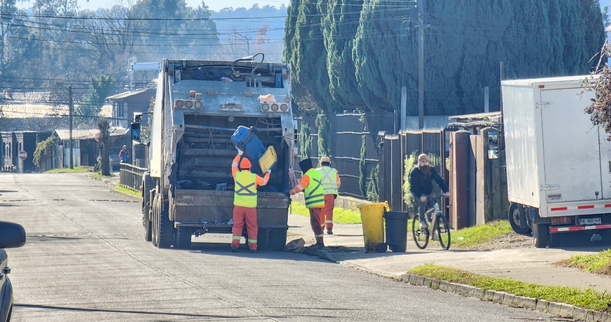 Trabajador recolector que sufrió caída de camión