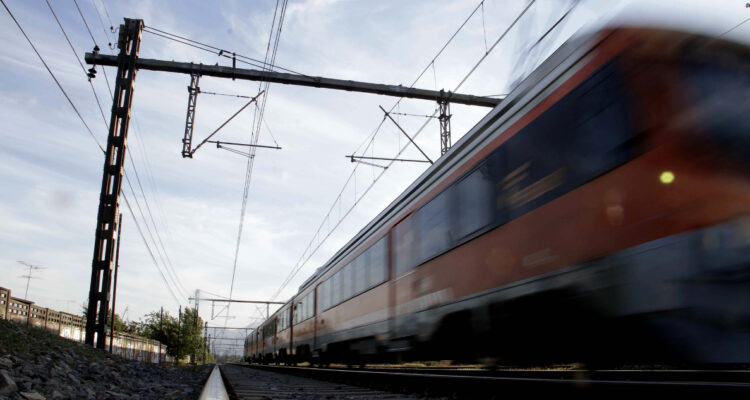 “Estamos en abandono”: alcalde de Paine oficia a MTT por falta de transporte público en la comuna