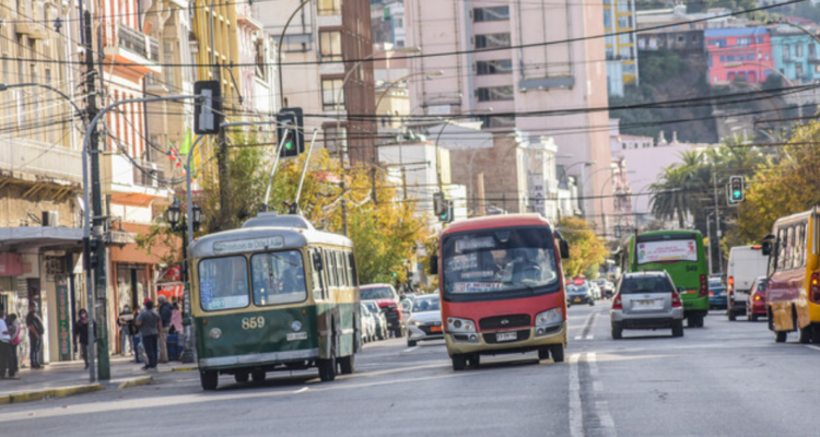 Alza del transporte en Valparaíso no encuentra consenso: buscan mecanismos para atenuar los precios